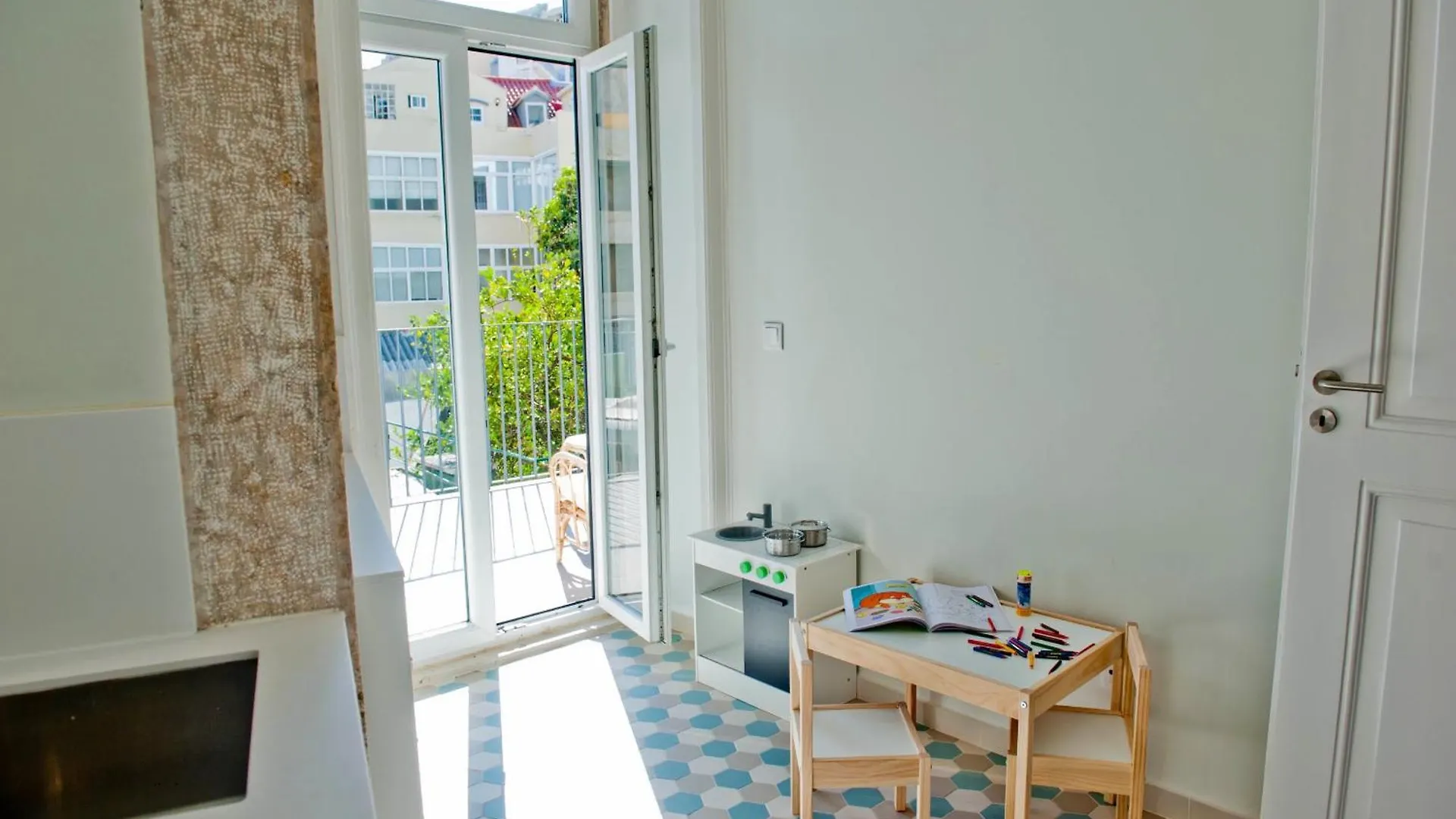 Apartment Her Majesty At Liberdade Avenue Cr1E Lissabon Portugal